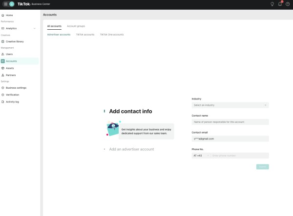 Funkcje TikTok Shopping będą dostępne z poziomu Business Centre i konta firmowego. Źródło: TikTok.com